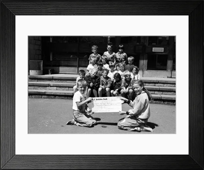 Framed Print : Parting gift... Scott Jackson and Nicola Chomiak - and all the other pupils at West
