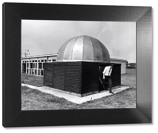The observatory in the grounds of Binley Park Comprehensive School. 9th July 1968