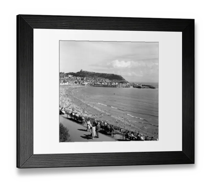 Framed Print : Views of Scarborough, North Yorkshire. October 1963