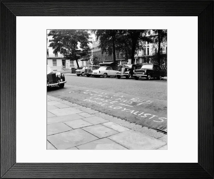 Framed Print : Empire Loyalists paint slogans on homes of the Queens critics. 18th August 1957 Framed Print : Empire Loyalists paint slogans on homes of the Queens critics. 18th August 1957