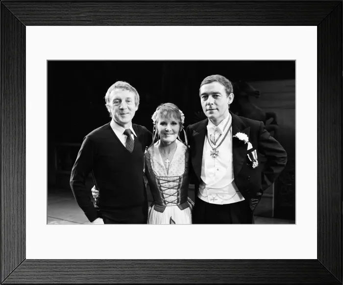 Framed Print : The Sound of Music is now appearing at the Apollo Theatre in London