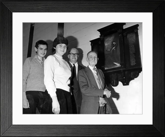 Framed Print : De Brus pupils Jane Richardson and Garry Warren pictured with Mr Kidd and Mr Alan Short Framed Print : De Brus pupils Jane Richardson and Garry Warren pictured with Mr Kidd and Mr Alan Short