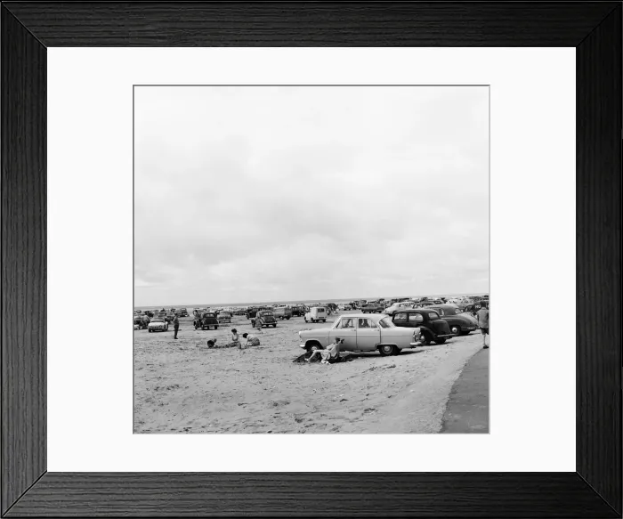 Framed Print : Holiday makers and their cars on Southport beach, Merseyside. 5th August 1959 Framed Print : Holiday makers and their cars on Southport beach, Merseyside. 5th August 1959