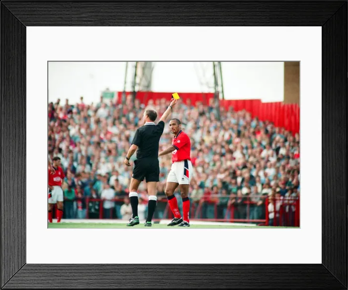 Framed Print : Middlesbrough 2 -0 Burnley Division 1 match held at Ayresome Park. 13th August 1994 Framed Print : Middlesbrough 2 -0 Burnley Division 1 match held at Ayresome Park. 13th August 1994