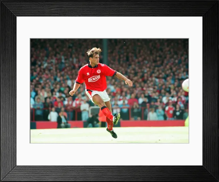 Framed Print : Middlesbrough 2 -0 Burnley Division 1 match held at Ayresome Park. 13th August 1994 Framed Print : Middlesbrough 2 -0 Burnley Division 1 match held at Ayresome Park. 13th August 1994