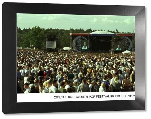 The crowd at the Oasis concert 1996 at Knebworth