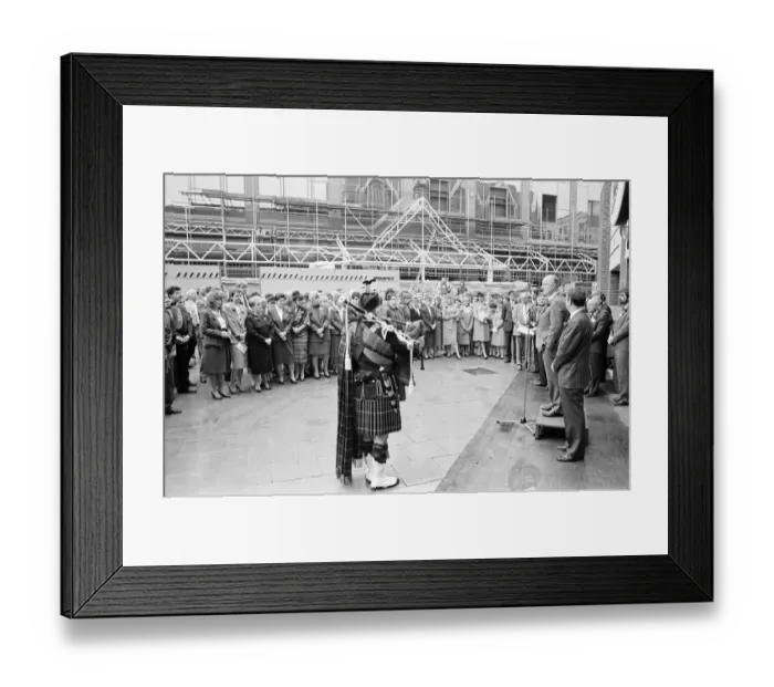 Framed Print : New Boots store opening at Clayton Square Shopping Centre, Liverpool 9th November 1988