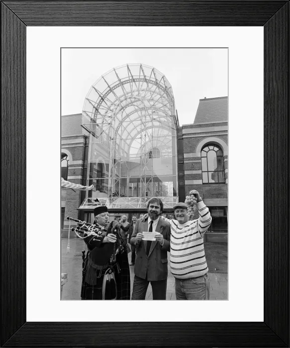 Framed Print : New Boots store opening at Clayton Square Shopping Centre, Liverpool 9th November 1988 Framed Print : New Boots store opening at Clayton Square Shopping Centre, Liverpool 9th November 1988