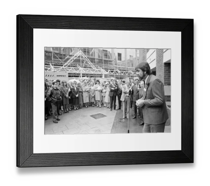 Framed Print : New Boots store opening at Clayton Square Shopping Centre, Liverpool 9th November 1988 Framed Print : New Boots store opening at Clayton Square Shopping Centre, Liverpool 9th November 1988