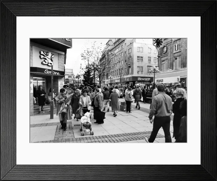 Framed Print : Christmas shoppers on Church Street, one of Liverpools shopping areas Framed Print : Christmas shoppers on Church Street, one of Liverpools shopping areas