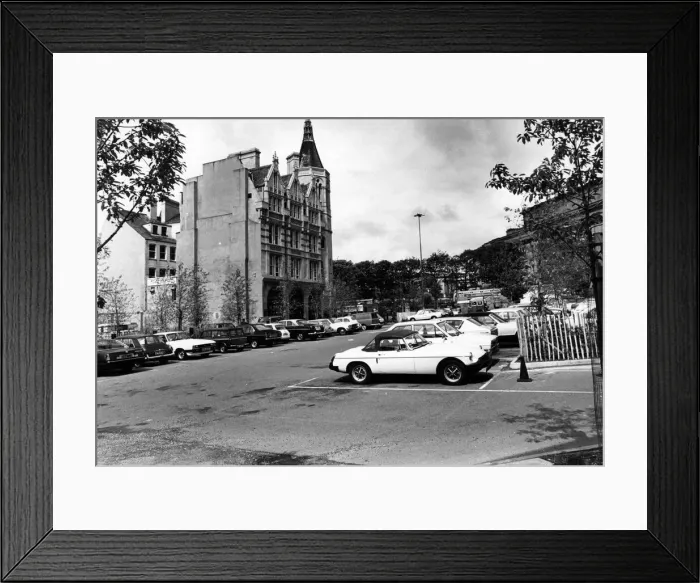 Framed Print : Stork hotel demolition, Queen Square. Liverpool 1st November 1976