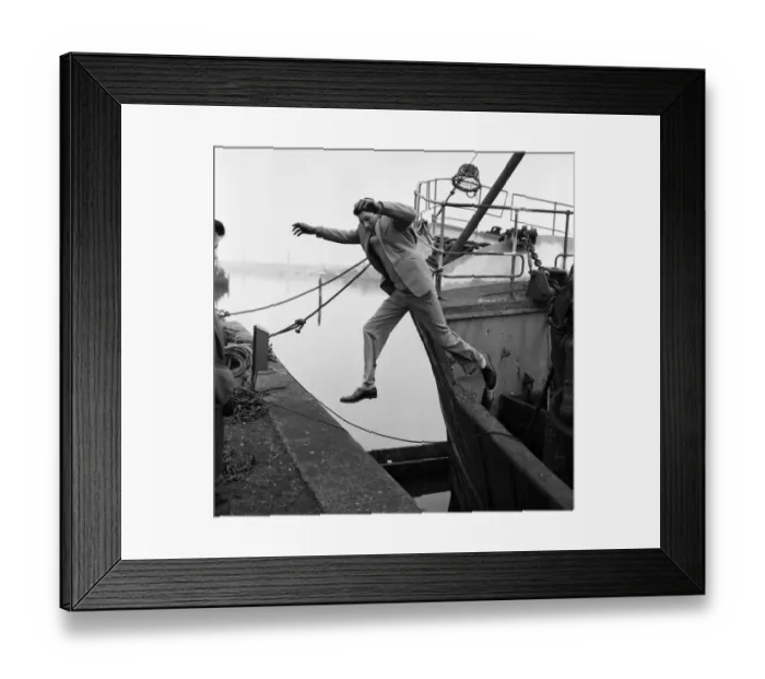 Framed Print : Dockside Dandies at Lowestoft, Suffolk. 16th May 1962 Framed Print : Dockside Dandies at Lowestoft, Suffolk. 16th May 1962