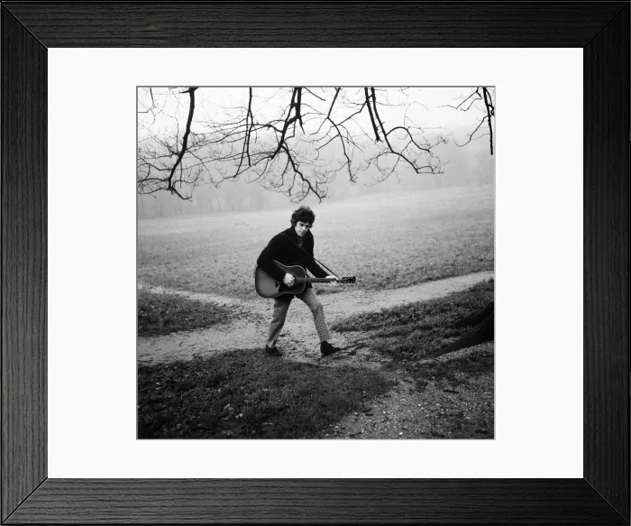 Framed Print : Folk musician Donovan. 13th February 1966 Framed Print : Folk musician Donovan. 13th February 1966