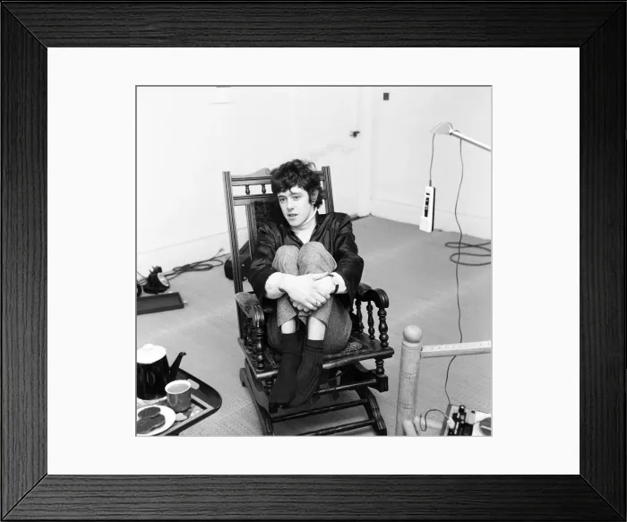 Framed Print : Folk musician Donovan. 13th February 1966 Framed Print : Folk musician Donovan. 13th February 1966