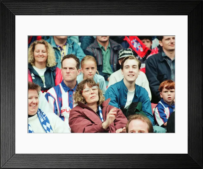 Framed Print : Huddersfield Town 0-1 Wycombe Wanderers, Division Two league match at the Alfred McAlpine