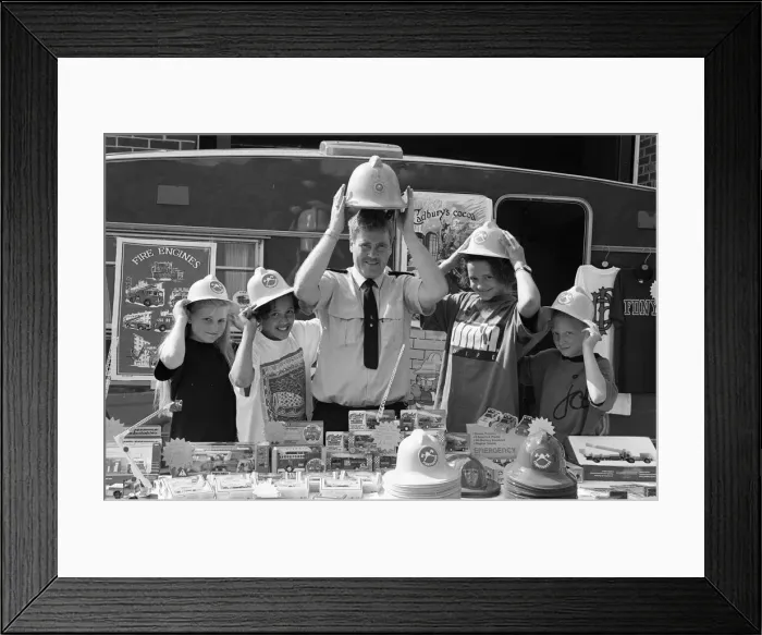 Framed Print : Fireman Paddy Flaherty made sure these youngsters had the right hat of the occasion when