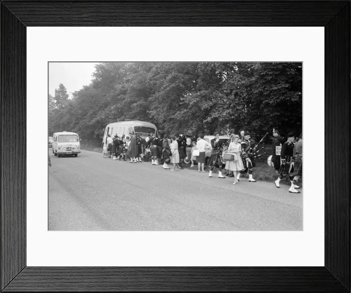 Framed Print : Denby Dale Pie Festival, 5th September 1964. Denby Dale is a village in the borough of