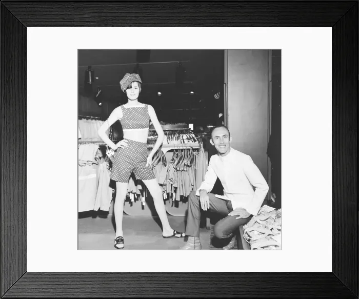 Framed Print : Way In'the new unique 20, 000 square foot boutique planned by Sir Hugh Fraser Framed Print : Way In'the new unique 20, 000 square foot boutique planned by Sir Hugh Fraser