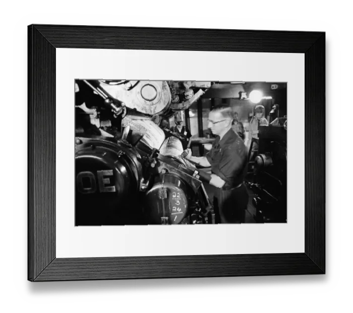 Framed Print : The Sun Newspaper, launched by owners IPC, International Publishing Corporation