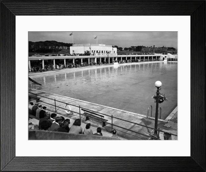 Framed Print : General view of Arbroath Swimming pool in Angus, Scotland. August 1951 Framed Print : General view of Arbroath Swimming pool in Angus, Scotland. August 1951