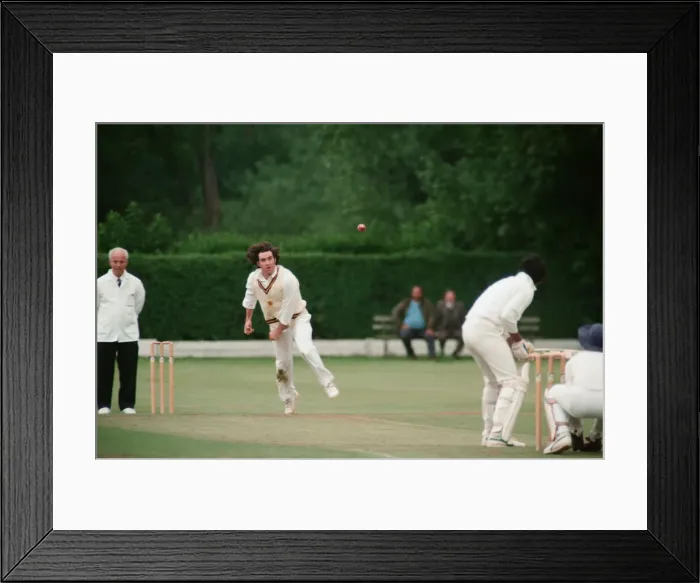 Framed Print : Thornaby (batting) V Middlesbrough, in the Macmillan Cup Final