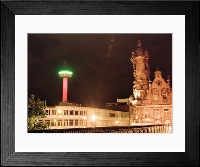 Framed Print : St Johns Beacon, Liverpool, Merseyside, 28th September 1994 Framed Print : St Johns Beacon, Liverpool, Merseyside, 28th September 1994