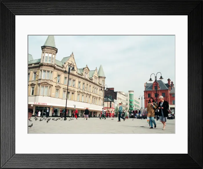 Framed Print : London Road Shops, Liverpool, Merseyside, 23rd September 1994. T J Hughes Framed Print : London Road Shops, Liverpool, Merseyside, 23rd September 1994. T J Hughes
