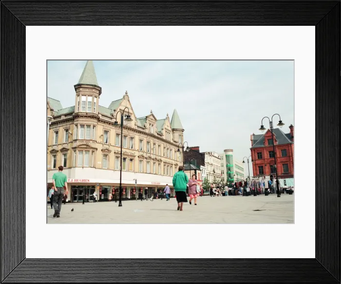 Framed Print : London Road Shops, Liverpool, Merseyside, 23rd September 1994. T J Hughes Framed Print : London Road Shops, Liverpool, Merseyside, 23rd September 1994. T J Hughes