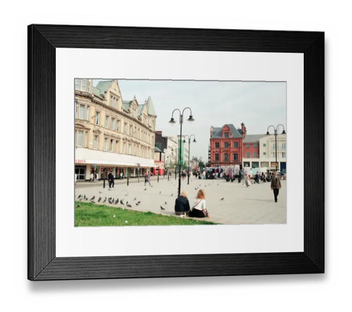 Framed Print : London Road Shops, Liverpool, Merseyside, 23rd September 1994. T J Hughes