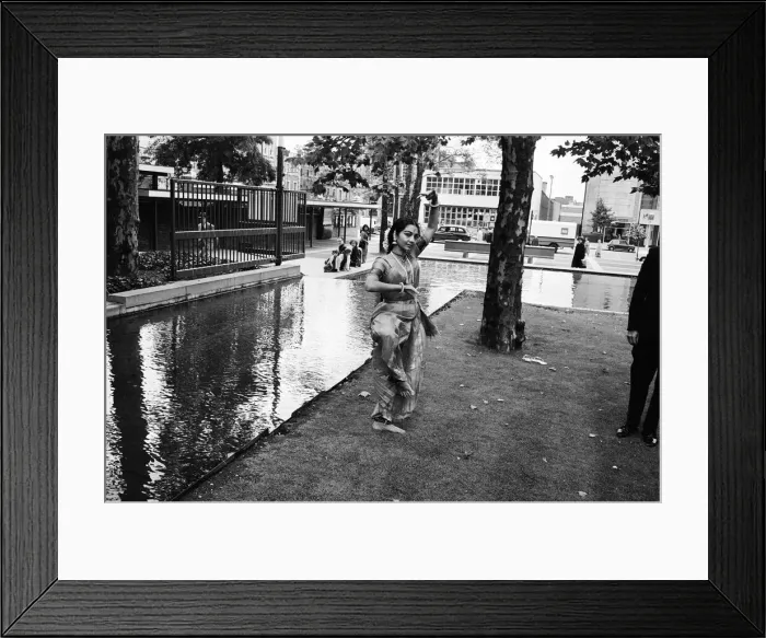 Framed Print : Indian Classical Dancers, London, 28th August 1965