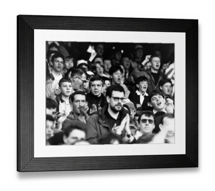 Framed Print : Everton 1-0 Luton, League match at Goodison Park, Saturday 4th May 1991 Framed Print : Everton 1-0 Luton, League match at Goodison Park, Saturday 4th May 1991