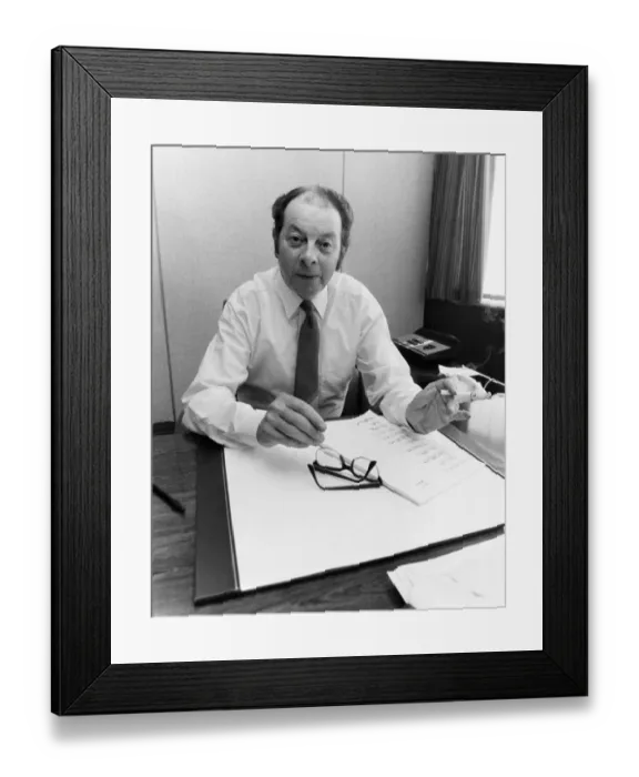 Framed Print : BERNARD VICKERS, legendary editor of the Daily Record, died on August 22 (2014
