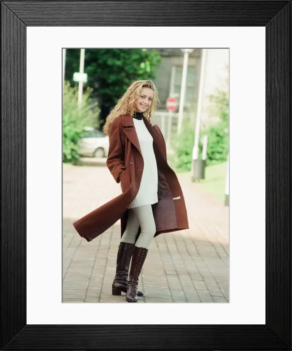 Framed Print : Model, Lindsay, Clothing, Fashion, Liverpool, 7th September 1994 Framed Print : Model, Lindsay, Clothing, Fashion, Liverpool, 7th September 1994