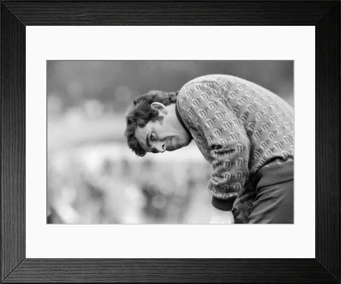 Framed Print : 1974 Piccadilly World Match Play Championship at Wentworth, Friday 11th October 1974 Framed Print : 1974 Piccadilly World Match Play Championship at Wentworth, Friday 11th October 1974