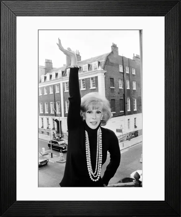 Framed Print : American Comedian Joan Rivers in a London hotel, 1st March 1984 Framed Print : American Comedian Joan Rivers in a London hotel, 1st March 1984
