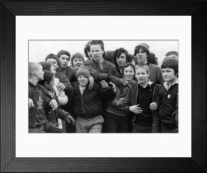Framed Print : Gilbrook School, Eston, Redcar and Cleveland, North Yorkshire. 19th January 1982 Framed Print : Gilbrook School, Eston, Redcar and Cleveland, North Yorkshire. 19th January 1982