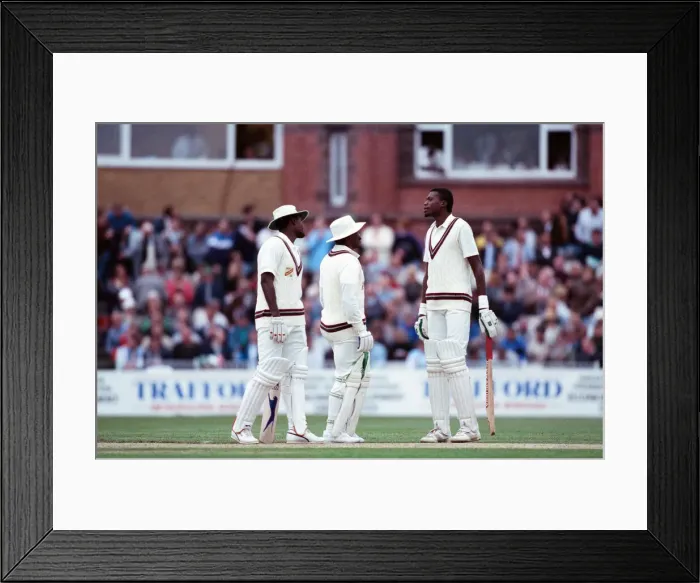 Framed Print : Texaco Trophy - 2nd One Day International England v West Indies at Headingley Framed Print : Texaco Trophy - 2nd One Day International England v West Indies at Headingley