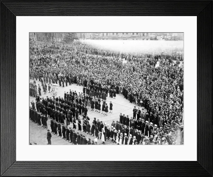 Framed Print : VE Day celebrations to mark the Allied victory in Europe at the end of the Second World Framed Print : VE Day celebrations to mark the Allied victory in Europe at the end of the Second World