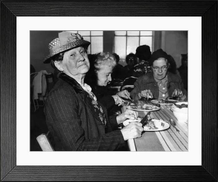Framed Print : Mrs Agnes Efferman of Marion Street, Plott, Cardiff seen here enjoying her one Framed Print : Mrs Agnes Efferman of Marion Street, Plott, Cardiff seen here enjoying her one
