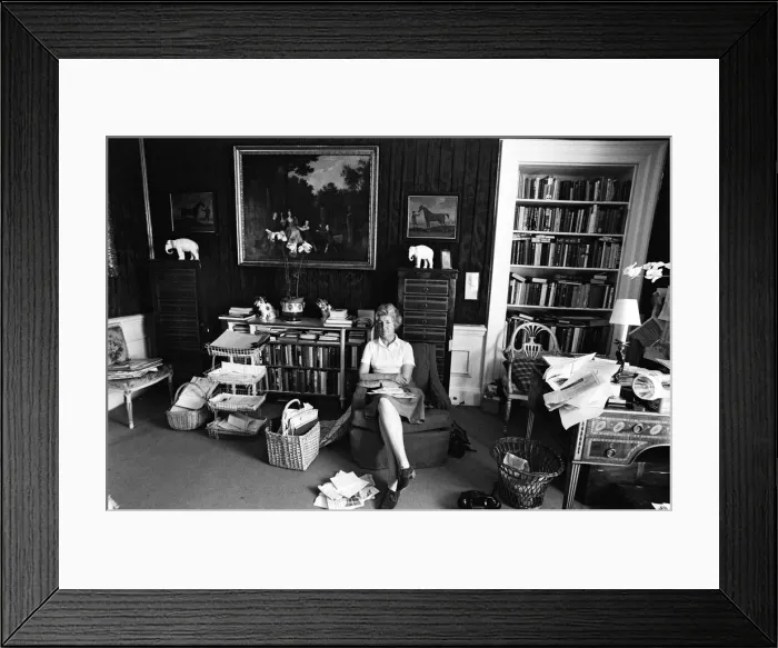 Framed Print : Deborah Cavendish, Duchess of Devonshire, pictured in her study at Chatsworth House Framed Print : Deborah Cavendish, Duchess of Devonshire, pictured in her study at Chatsworth House