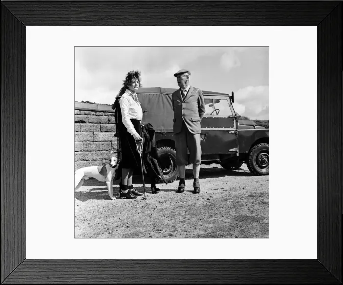 Framed Print : Prime Minister Harold Macmillan with Her Grace the Duchess of Devonshire Framed Print : Prime Minister Harold Macmillan with Her Grace the Duchess of Devonshire