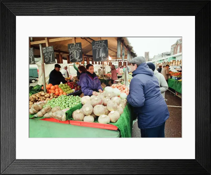 Framed Print : Stockton Fruit and Vegetable Market, Stockton, North East England, 13th January 1993 Framed Print : Stockton Fruit and Vegetable Market, Stockton, North East England, 13th January 1993