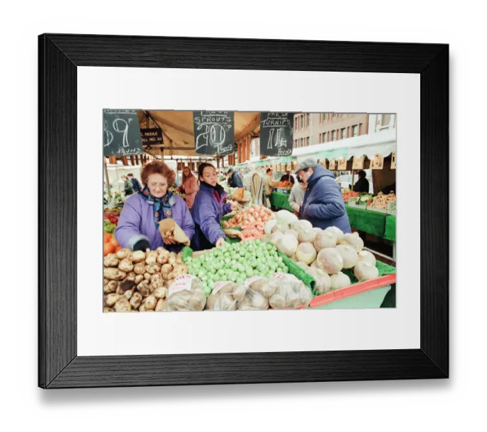 Framed Print : Stockton Fruit and Vegetable Market, Stockton, North East England, 13th January 1993 Framed Print : Stockton Fruit and Vegetable Market, Stockton, North East England, 13th January 1993