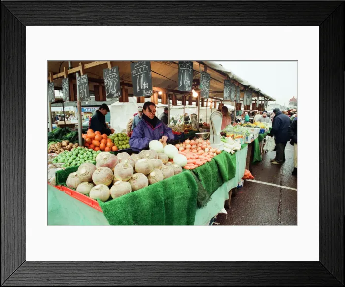 Framed Print : Stockton Fruit and Vegetable Market, Stockton, North East England, 13th January 1993