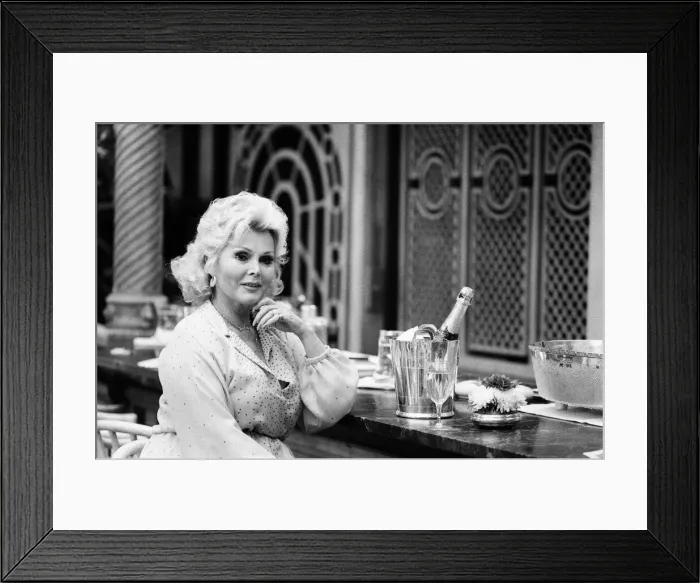 Framed Print : Zsa Zsa Gabor in London. 6th July 1980 Framed Print : Zsa Zsa Gabor in London. 6th July 1980