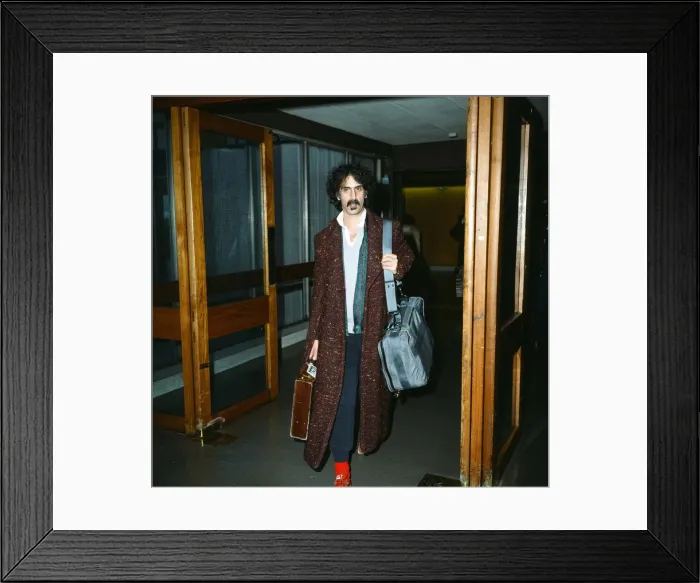 Framed Print : Frank Zappa at Heathrow Airport. 5th January 1983 Framed Print : Frank Zappa at Heathrow Airport. 5th January 1983