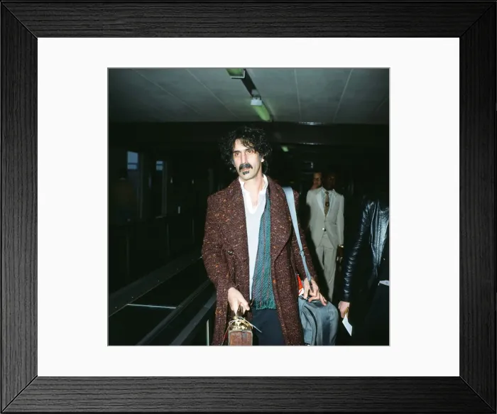 Framed Print : Frank Zappa at Heathrow Airport. 5th January 1983 Framed Print : Frank Zappa at Heathrow Airport. 5th January 1983