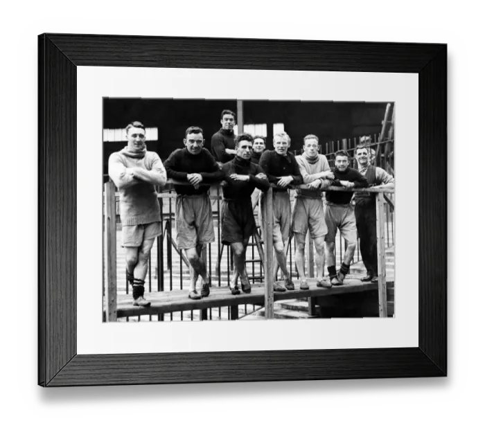 Framed Print : The Everton football team who won the league in the 1927-28 season thanks to the 60 goals