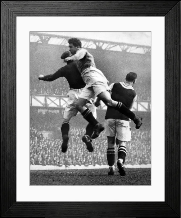 Framed Print : Everton footballer Dixie Dean in action for his team during a league match aginst Aston Framed Print : Everton footballer Dixie Dean in action for his team during a league match aginst Aston