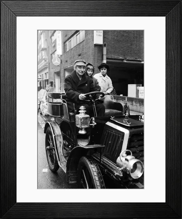 Framed Print : Spike Milligan off for a drive in the rain in a 1901 Durkopp loaned from the Montague Framed Print : Spike Milligan off for a drive in the rain in a 1901 Durkopp loaned from the Montague